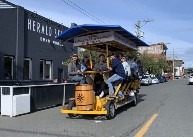 The Rolling Barrel pub tour